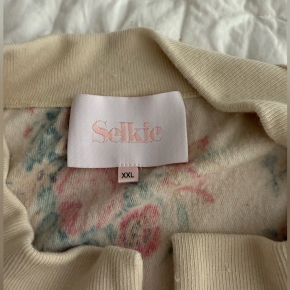 NWOT - Selkie Garland print pillow sweatsuit -size XXL - Picture 4 of 6
